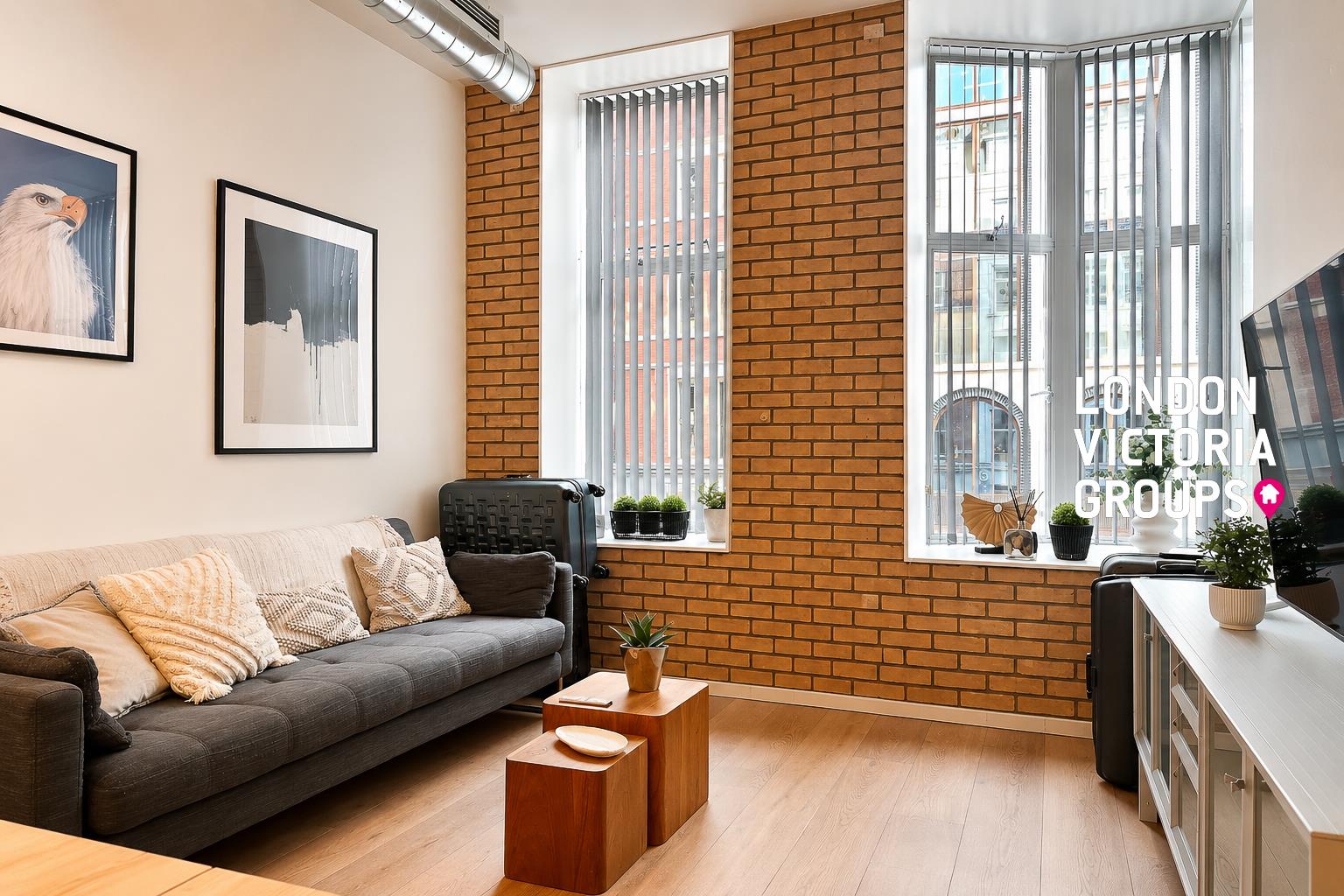 1 bed property in 13a Berners Street, LONDON